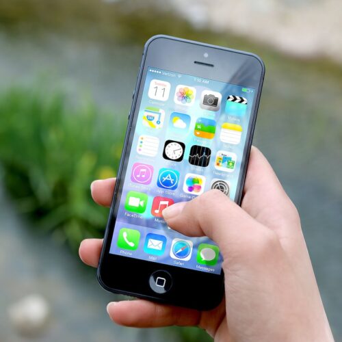 Jak skutecznie przechowywać aplikacje, pliki i zdjęcia na iPhone’ie?”