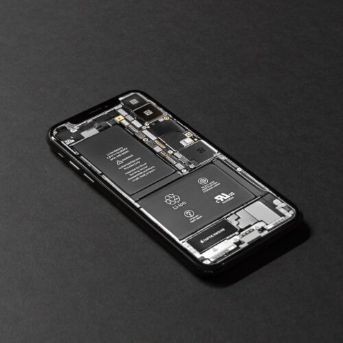 Ułatw swoje życie: Jak w pełni wykorzystać możliwości Siri na iPhone’ie?