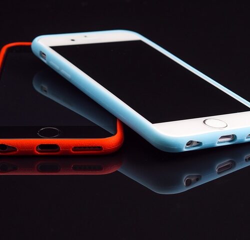 Dowiedz się, jak skonfigurować i wykorzystać Tryb Ciemny na iPhone!