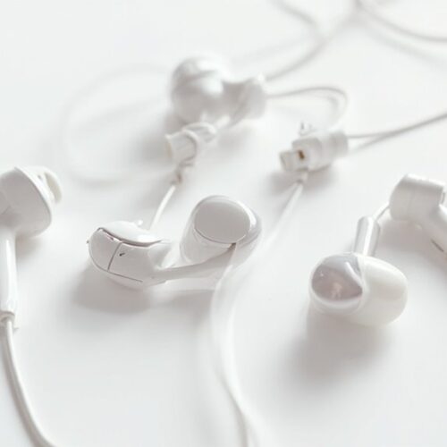 Jakie słuchawki do iPhone’a wybrać?