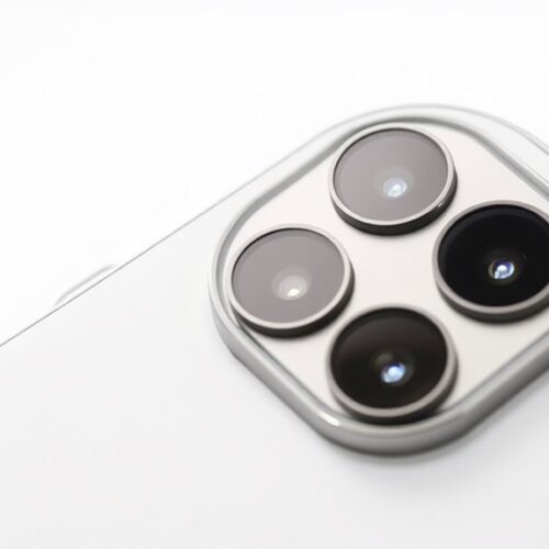 Ile pikseli ma aparat w iPhonie 11?