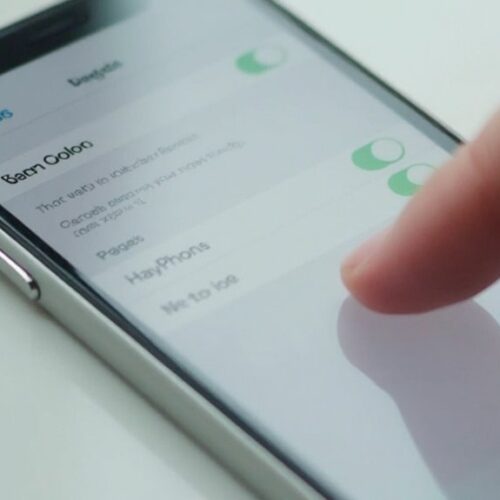 Jak włączyć pliki cookie na iPhonie?