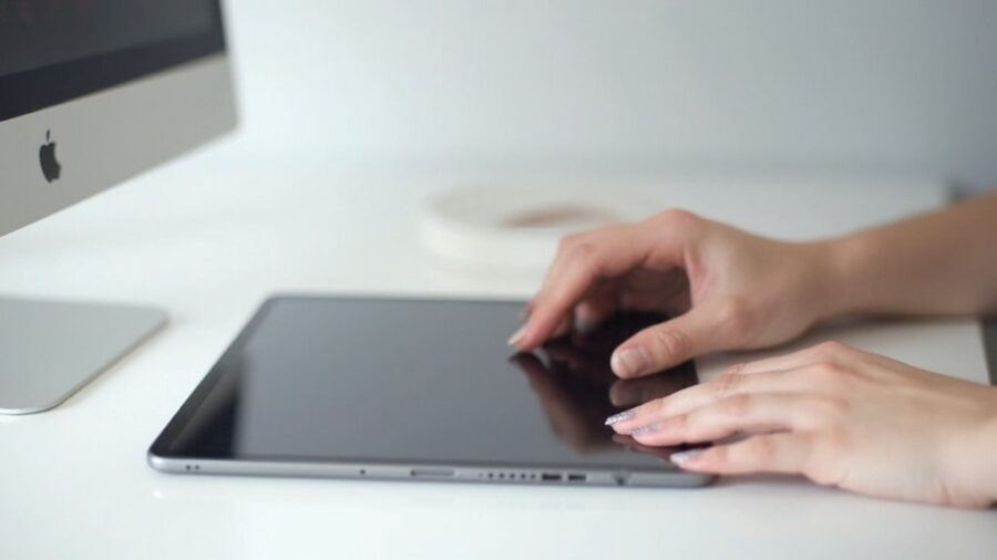 Jak zrobić zrzut ekranu na iPadzie?