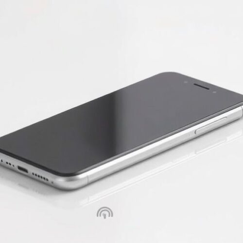 Czy iPhone obsługuje technologię NFC?